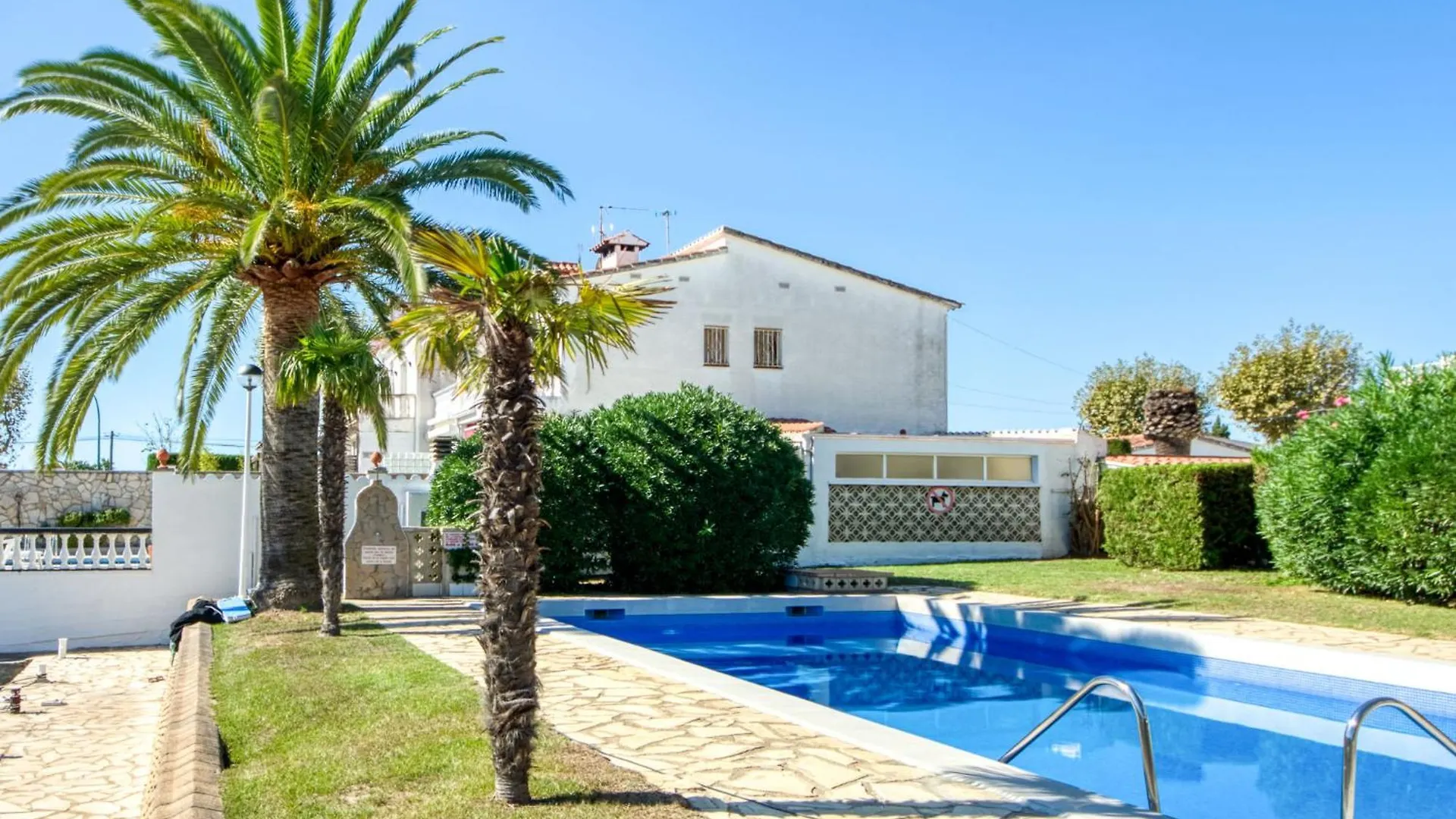 Apartment Puerto Rico By Interhome Empuriabrava