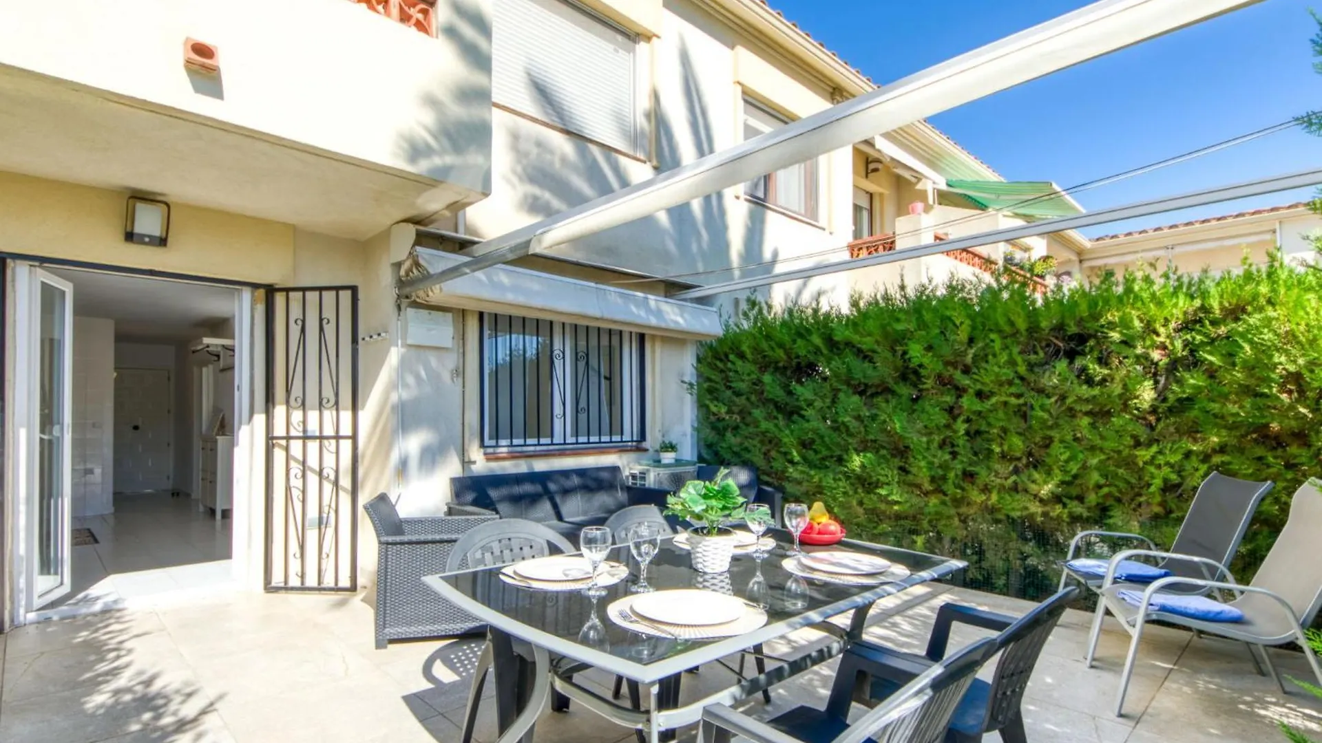 Apartment Puerto Rico By Interhome Empuriabrava